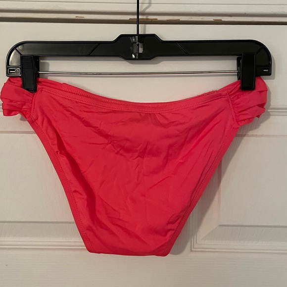 Hot Pink bikini bottoms Mossimo Brand from Target Nice Used Condition Size Large - Picture 2 of 4